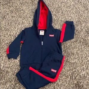 *NWOT* Levi’s Baby Boy matching sweater & pants
